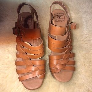 lucky brand heels